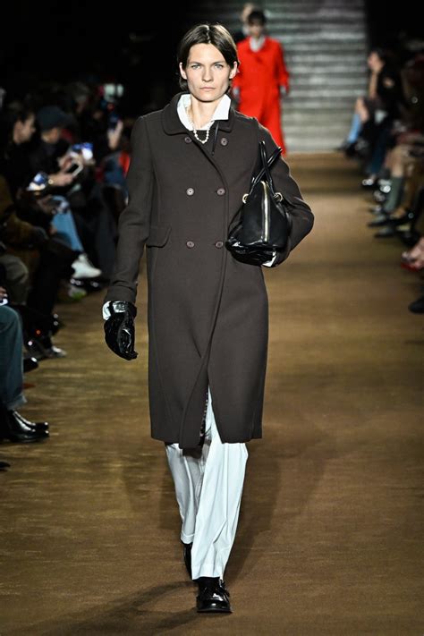 miu miu défilé|Fall Winter 2024 Fashion Show .